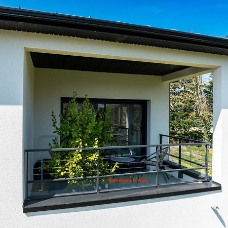 Appartements Guesthouse1 Et Guesthouse2 Sword Beach Colleville-Montgomery Экстерьер фото